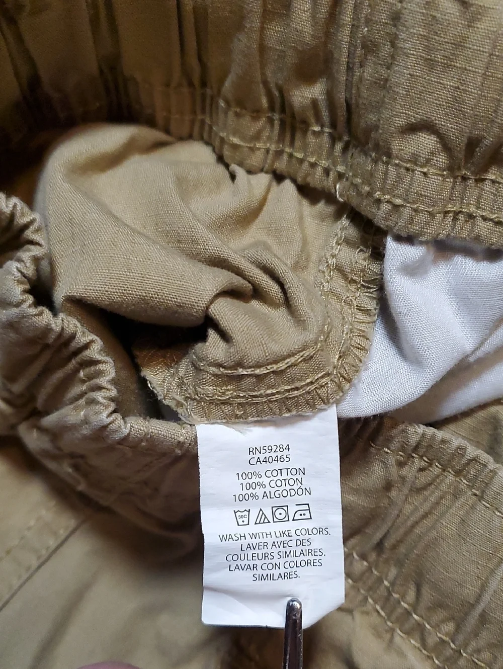 Place lightweight khaki